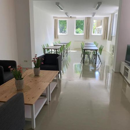 Jugendgaestehaus Studentenwohnheim Steyr Exterior foto